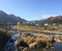 馬渓橋と平田集落遠景