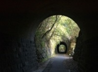 厚ヶ瀬トンネル（自転車道）