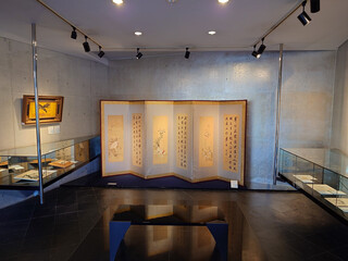 階展示室油彩画他