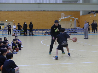 バスケットボールクリニックの様子