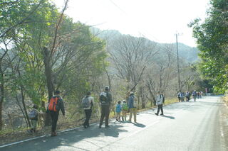 箭山神社に向かって出発です！