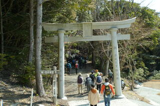 箭山神社に着きました