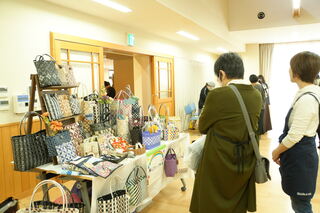 雑貨の販売