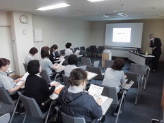いずみの園介護保険サービスセンター