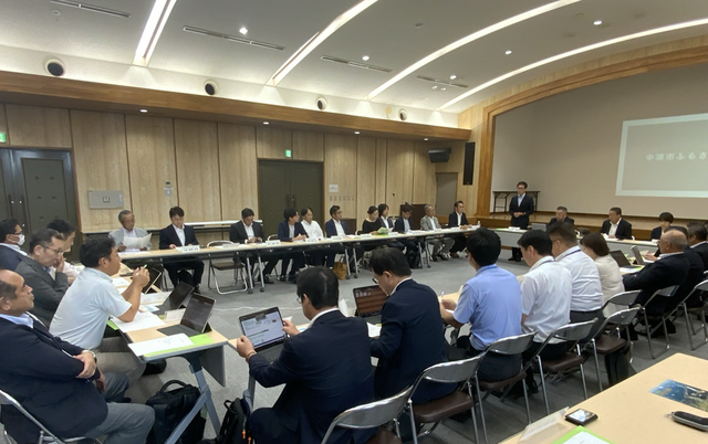 意見交換会の様子１