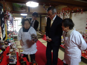 「福土谷の小さなひなまつり」力 冨恵さんと