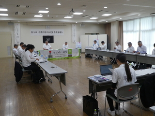 総会の様子