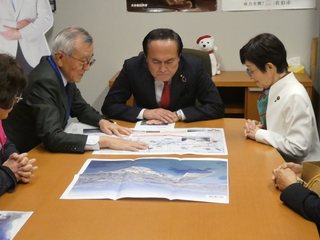 吉田 忠智 参議院議員