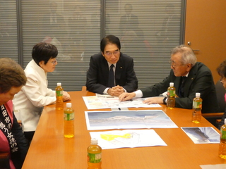 吉良 州司 衆議院議員