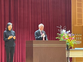 奥塚市長あいさつ 奥塚市長あいさつ