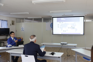 企業説明の様子