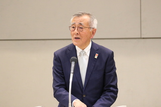 奥塚市長あいさつ