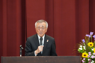 奥塚市長あいさつ